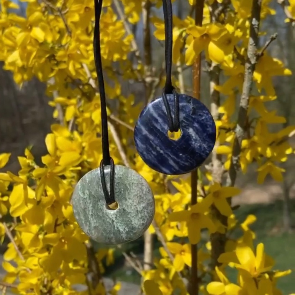 Crystal donut pi stone necklace with rope green aventurine or sodalite